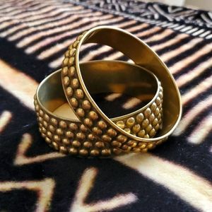 Set of 2 Bronze bracelets